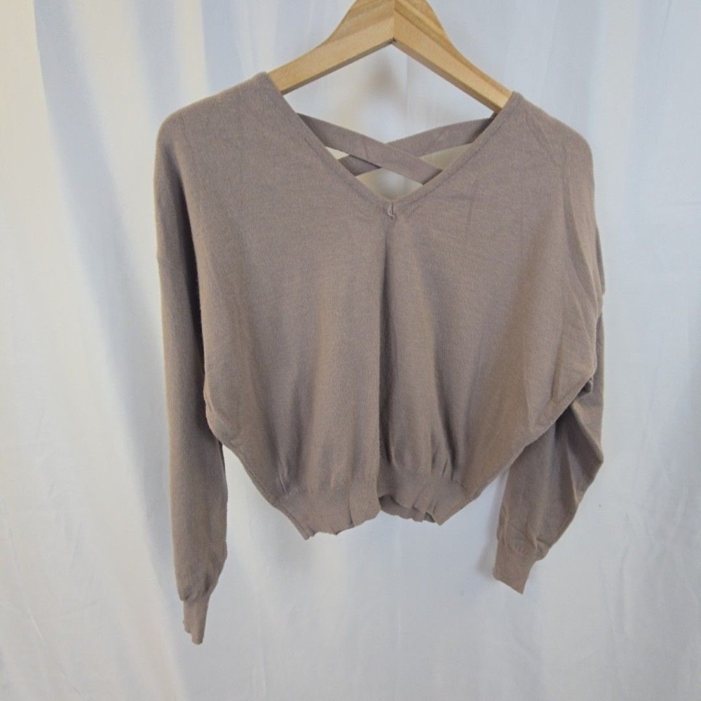 Love Tree Sweater Womens Large Brown V Neck Criss Cross Back Knit Pullover
